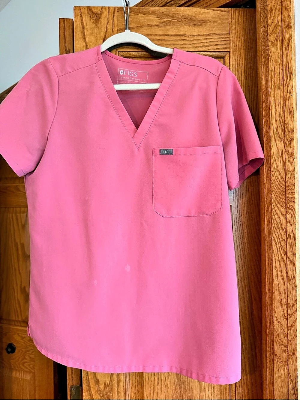 FIGS Scrub Top Pink medium